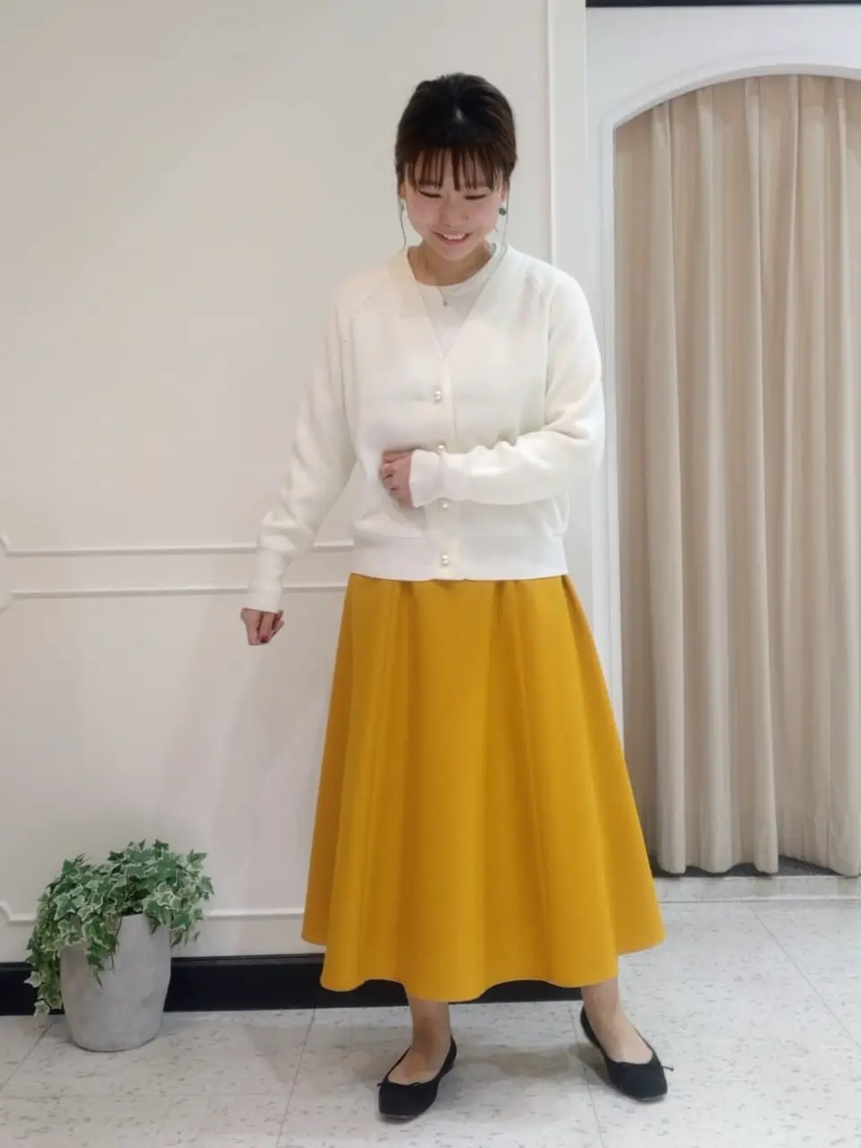 組曲 小林 コーディネート画像