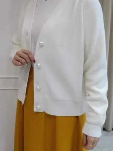 組曲 小林 コーディネート画像