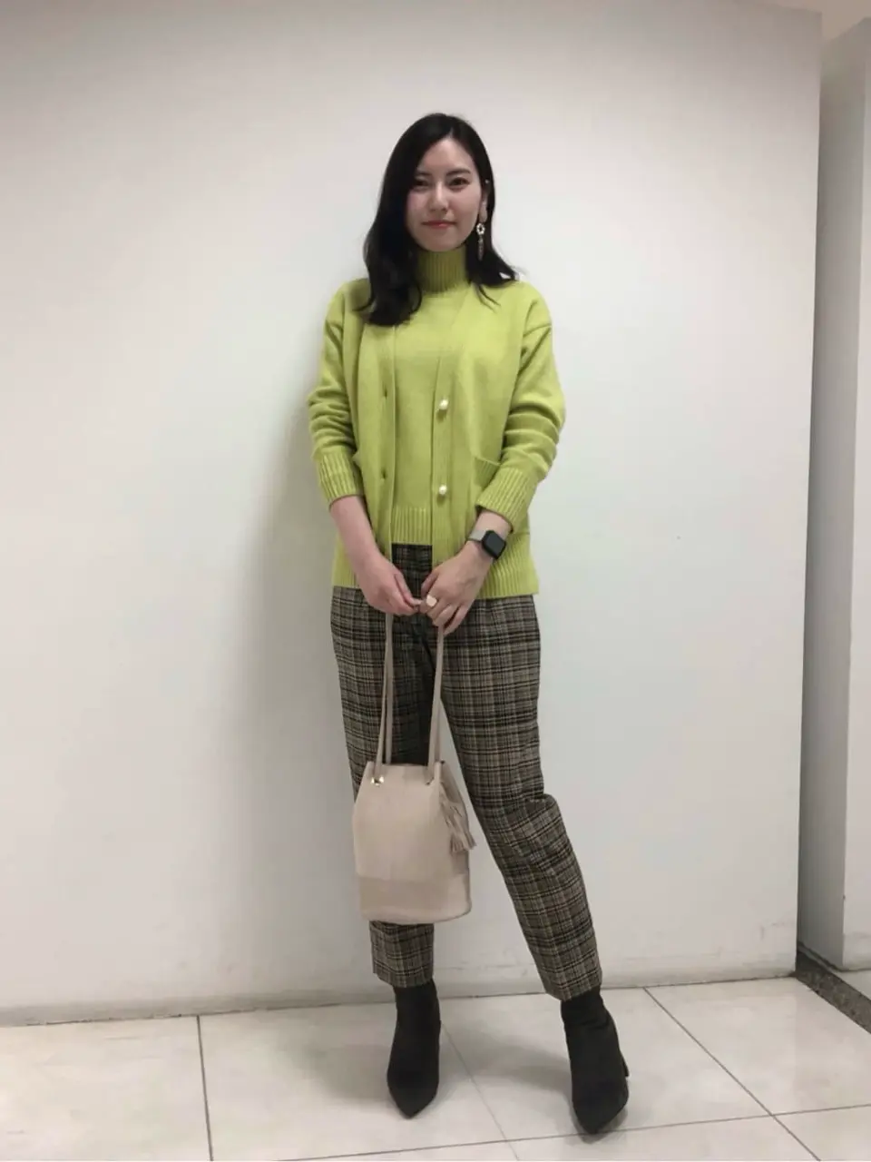 組曲 岩田 コーディネート画像