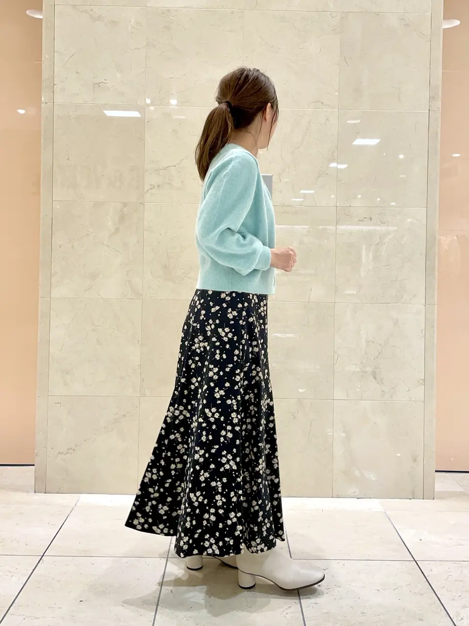 組曲 井上 コーディネート画像