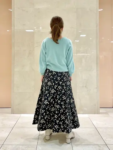 組曲 井上 コーディネート画像