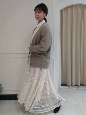 組曲 小林 コーディネート画像