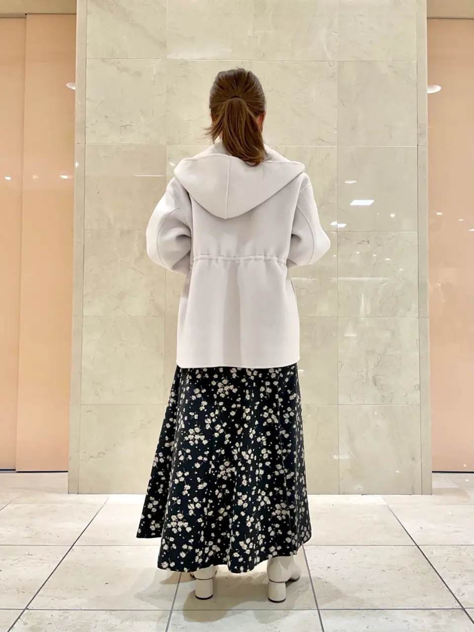 組曲 井上 コーディネート画像