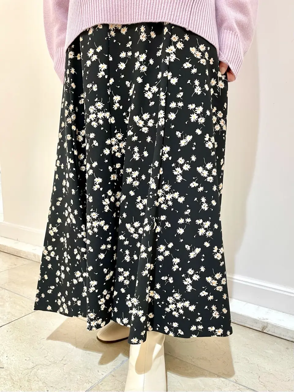 組曲 井上 コーディネート画像