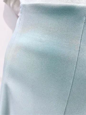 組曲 松田 コーディネート画像