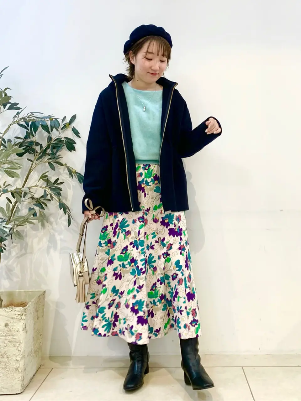 組曲 石井 コーディネート画像