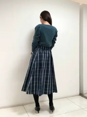 組曲 岩田 コーディネート画像