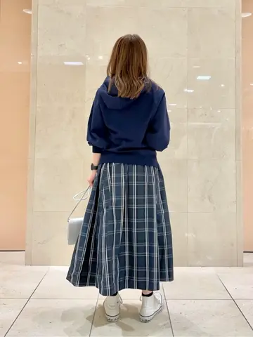 組曲 井上 コーディネート画像