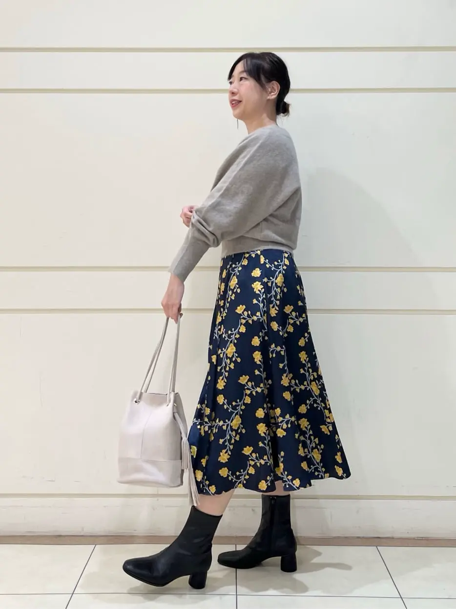 組曲 SAKAI コーディネート画像