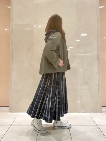 組曲 井上 コーディネート画像