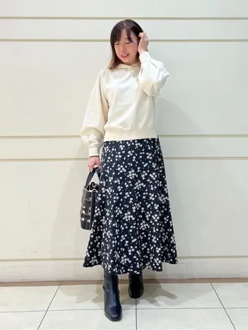 組曲 SAKAI コーディネート画像