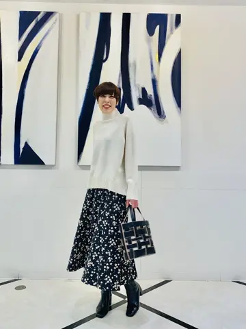 組曲 冨樫 コーディネート画像