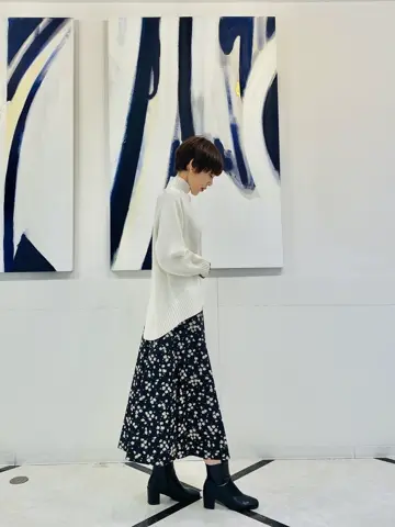 組曲 冨樫 コーディネート画像