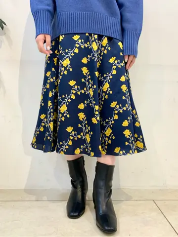 組曲 石井 コーディネート画像