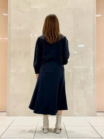 組曲 井上 コーディネート画像