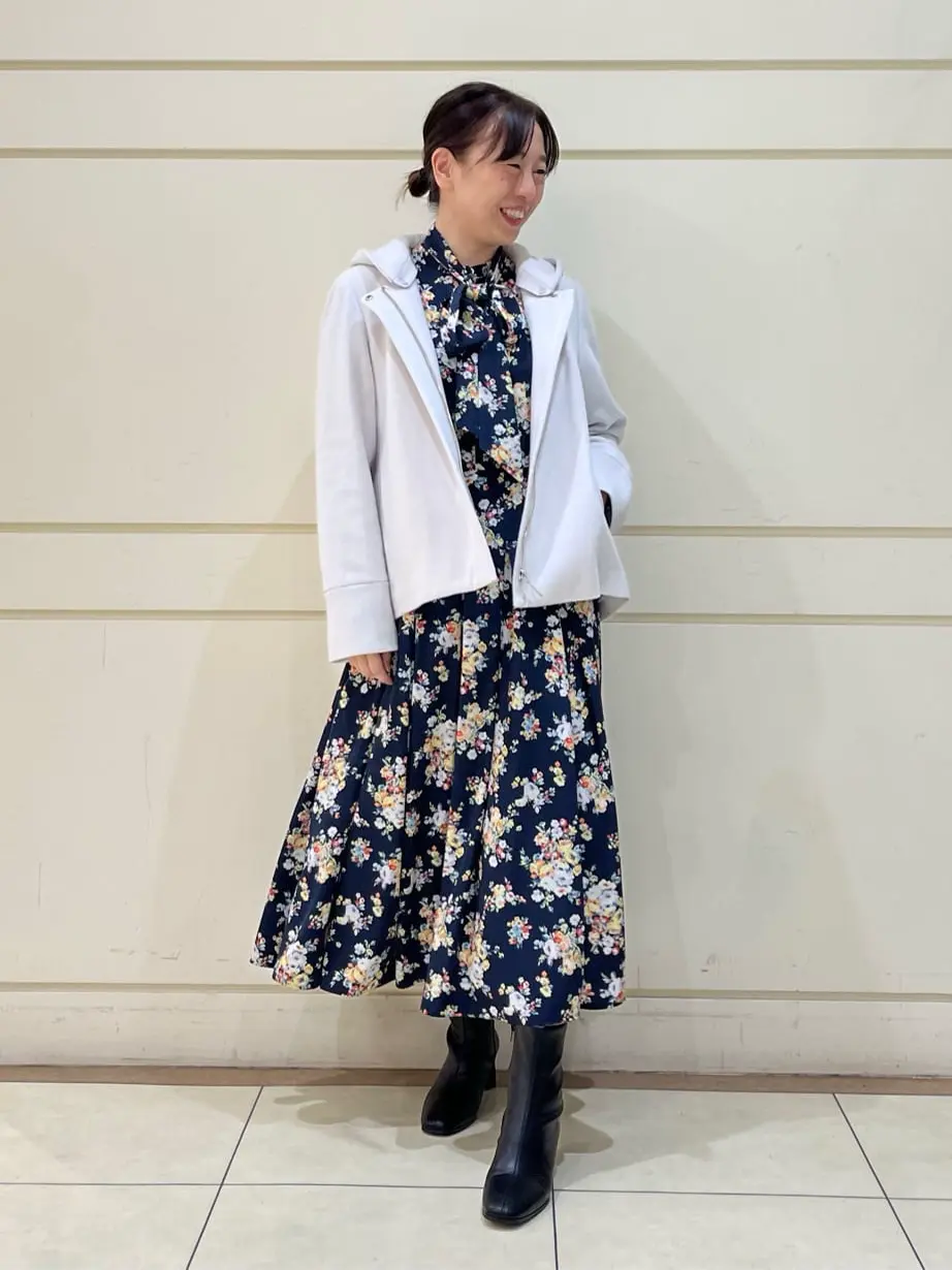 組曲 SAKAI コーディネート画像