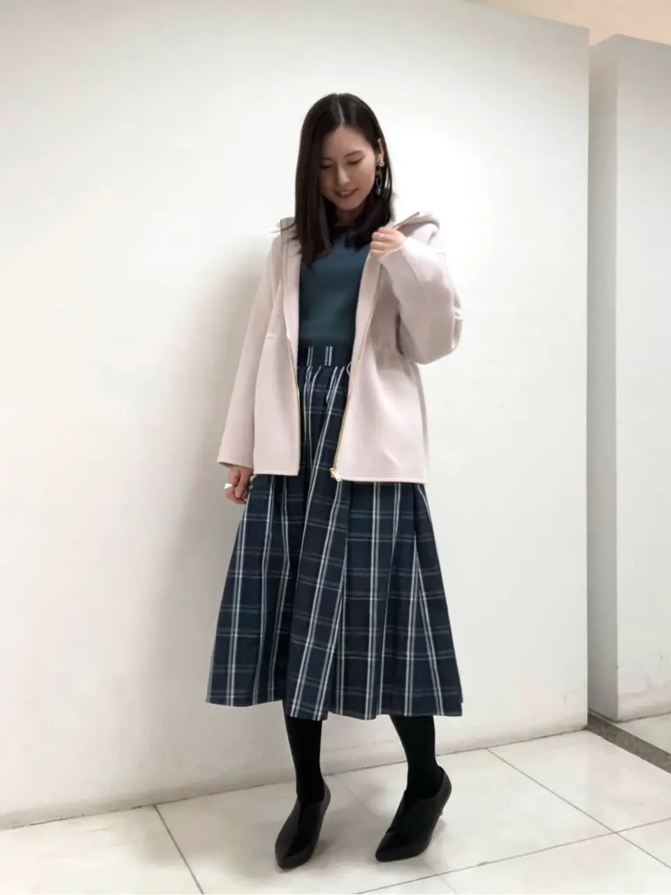 組曲 岩田 コーディネート画像