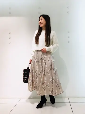 組曲 スタッフ コーディネート画像