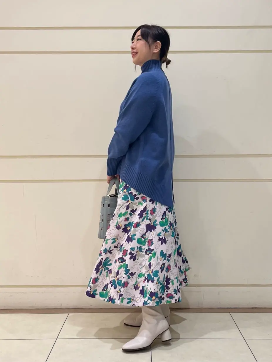 組曲 SAKAI コーディネート画像