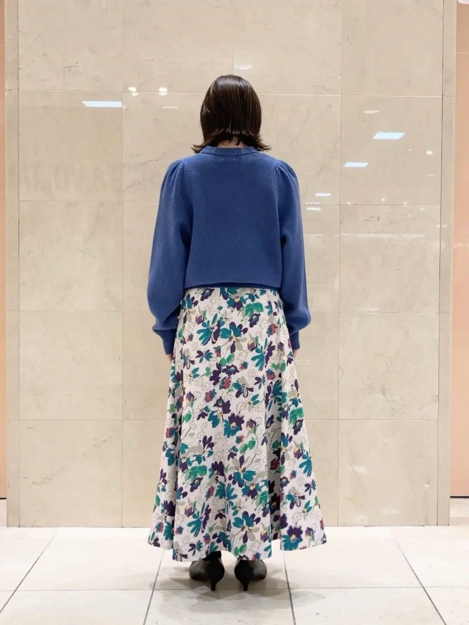 組曲 井上 コーディネート画像