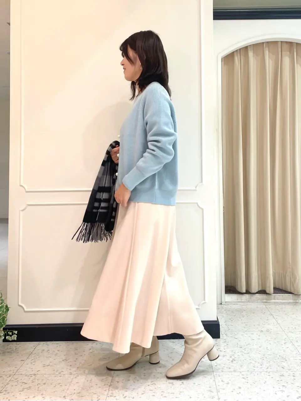 組曲 スタッフ コーディネート画像