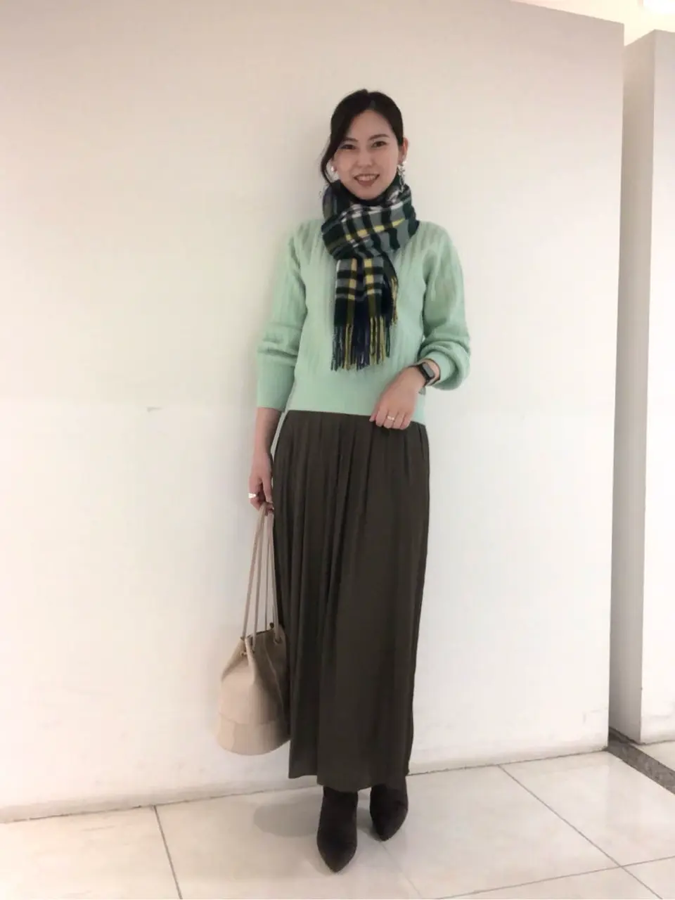 組曲 岩田 コーディネート画像