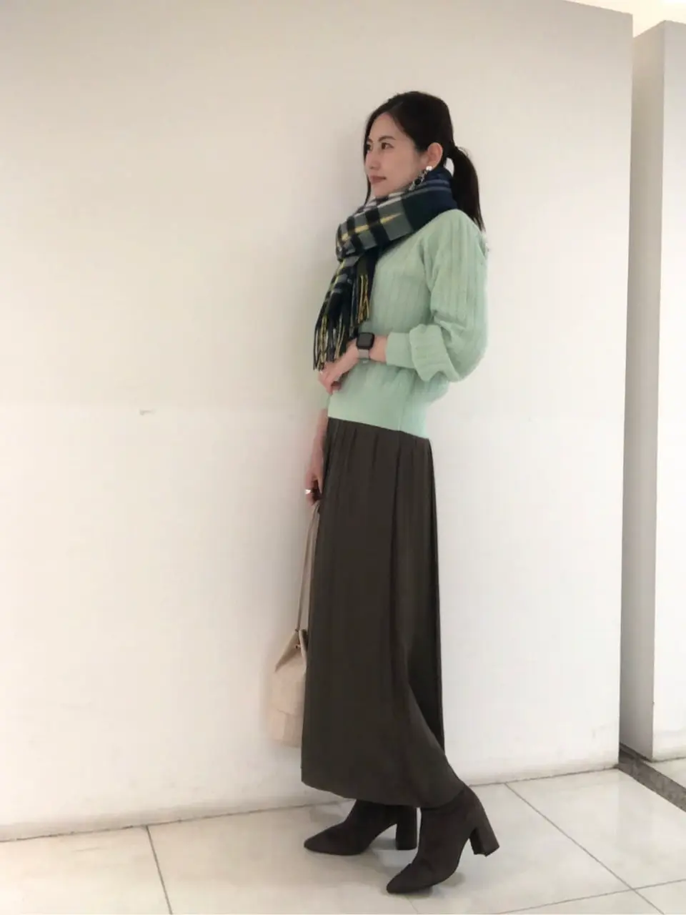 組曲 岩田 コーディネート画像