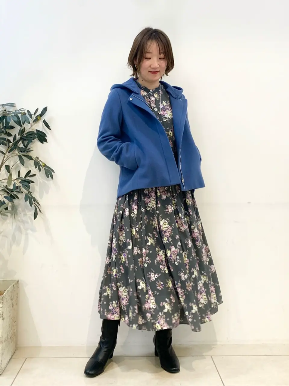 組曲 石井 コーディネート画像