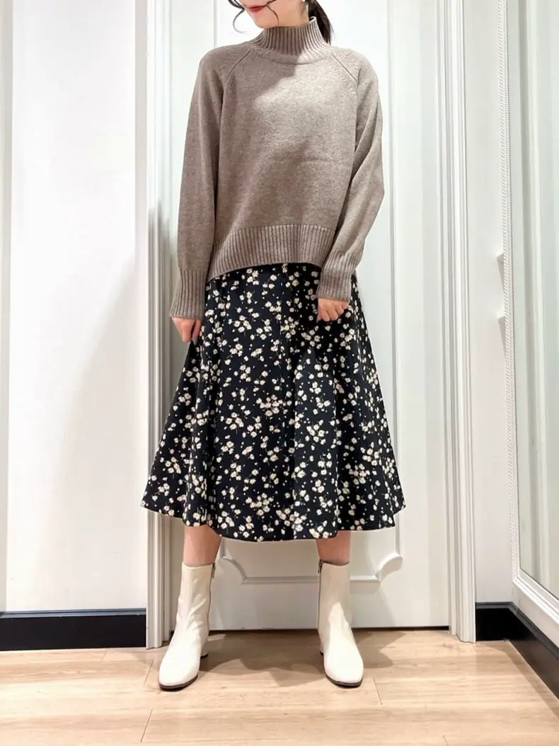 組曲 スタッフ コーディネート画像