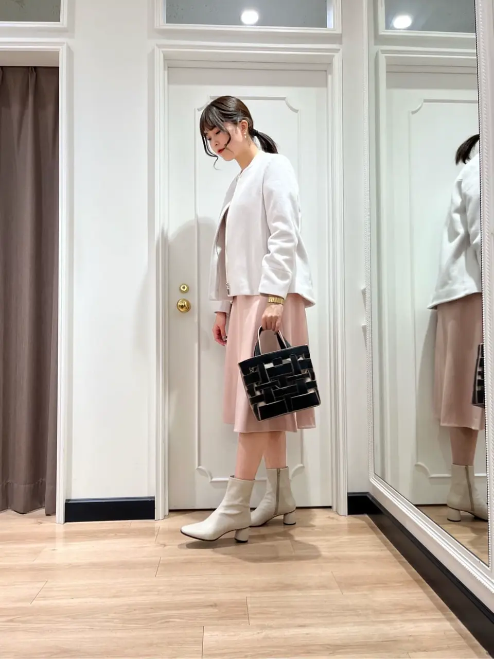 組曲 スタッフ コーディネート画像