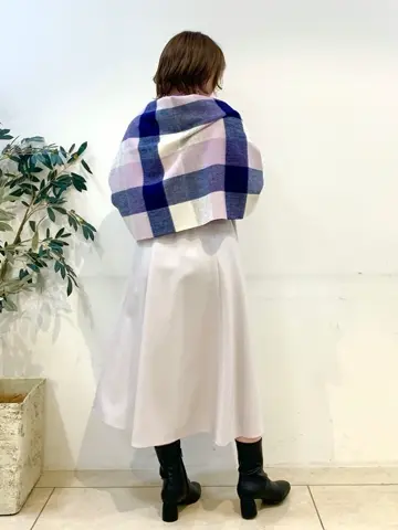 組曲 石井 コーディネート画像