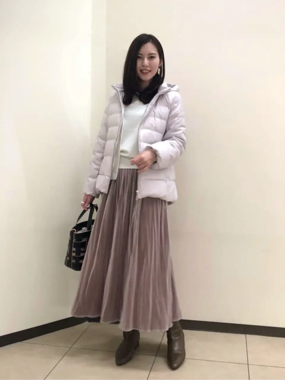 組曲 岩田 コーディネート画像