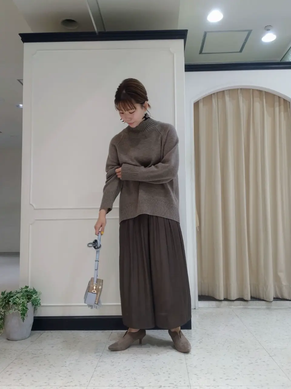 組曲 小林 コーディネート画像