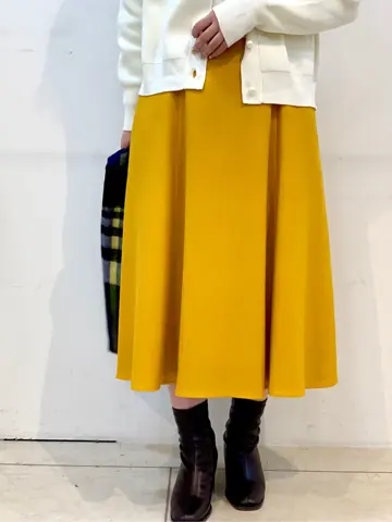 組曲 石井 コーディネート画像