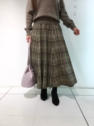 組曲 スタッフ コーディネート画像