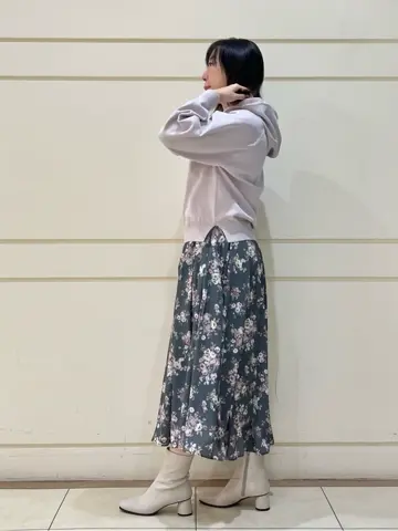 組曲 SAKAI コーディネート画像