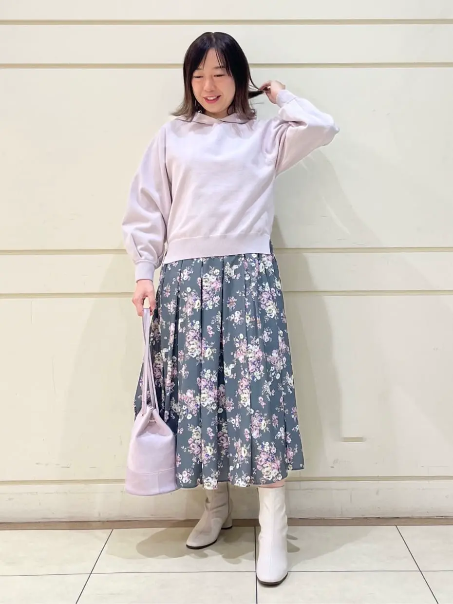 組曲 SAKAI コーディネート画像