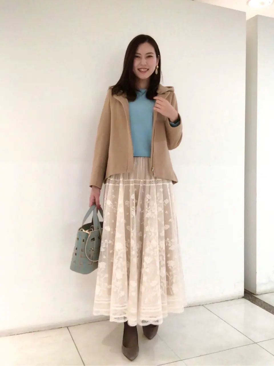 組曲 岩田 コーディネート画像