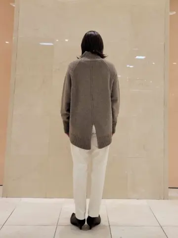 組曲 井上 コーディネート画像