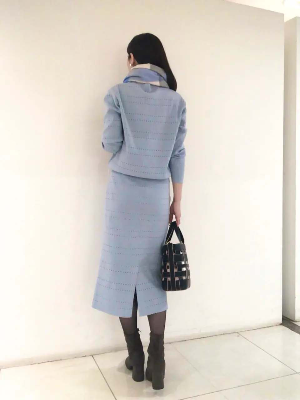 組曲 岩田 コーディネート画像