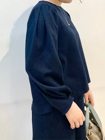 組曲 石井 コーディネート画像