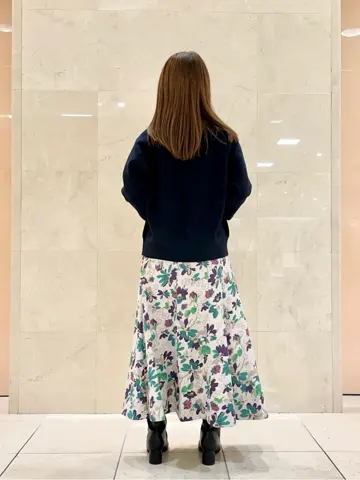 組曲 井上 コーディネート画像