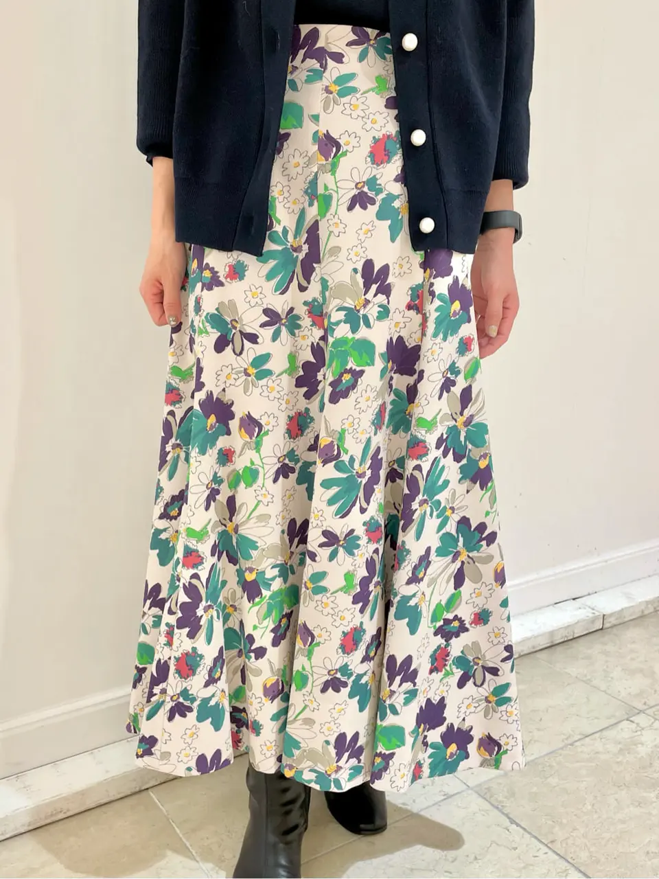 組曲 井上 コーディネート画像