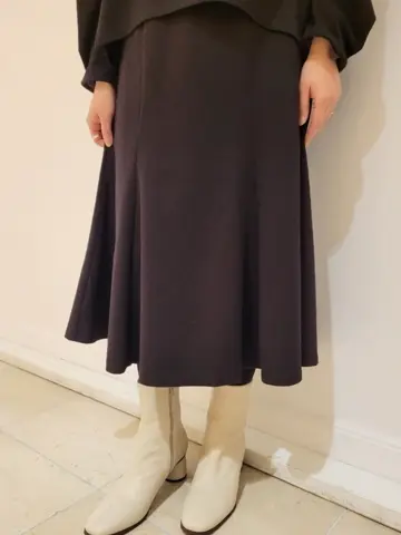 組曲 井上 コーディネート画像