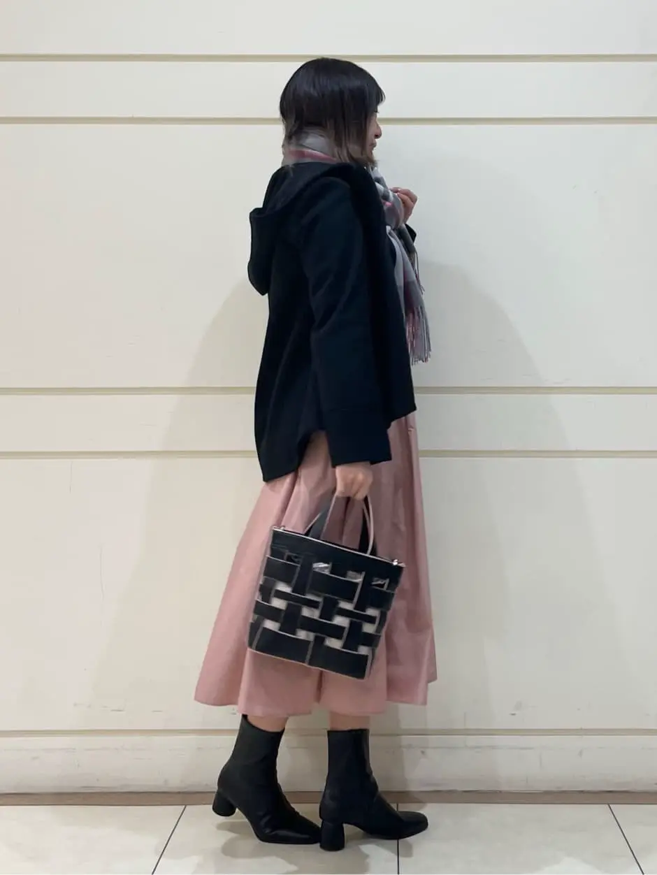 組曲 SAKAI コーディネート画像