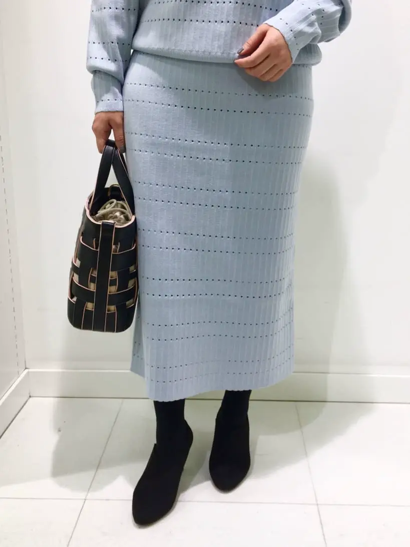 組曲 スタッフ コーディネート画像