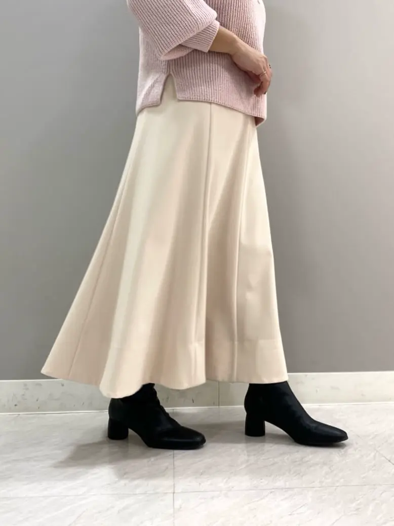 組曲 KATO コーディネート画像