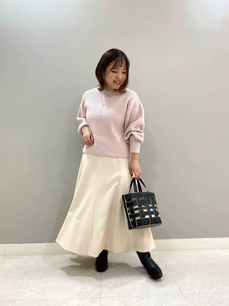 組曲 KATO コーディネート画像