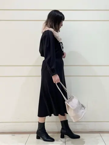 組曲 SAKAI コーディネート画像