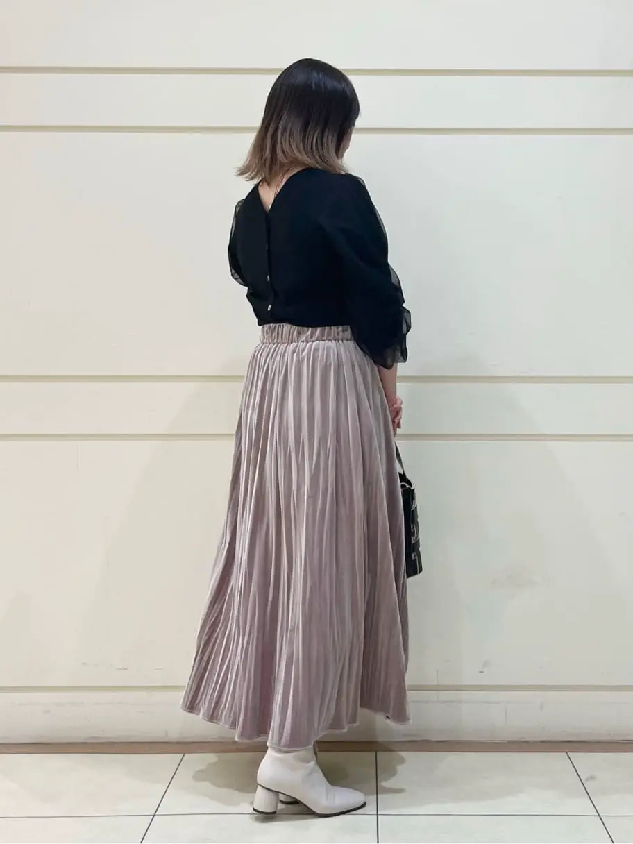 組曲 SAKAI コーディネート画像